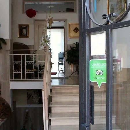 Le Chiocciole فندق مبيت وإفطار 3*
